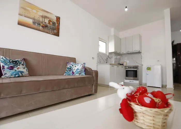 Albania Dream Holidays * Sarandë